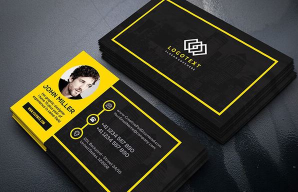 Name Card Là Gì? Một Name Card Chuyên Nghiệp Cần Đảm Bảo Những Yếu Tố Gì? 4 Name Card phải có đầy đủ tên và chức danh